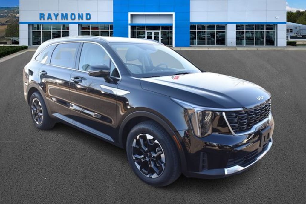 Certified 2025 Kia Sorento S SUV