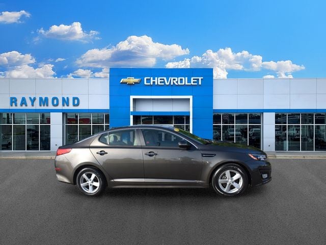 Used 2015 Kia Optima LX with VIN 5XXGM4A78FG392304 for sale in Antioch, IL