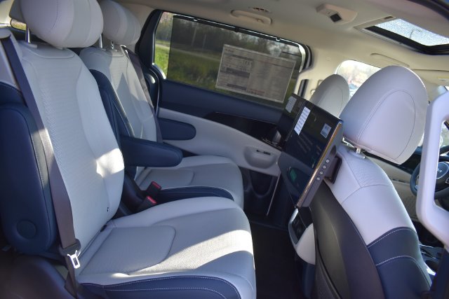 2026 Kia Carnival SX Prestige - Photo 18
