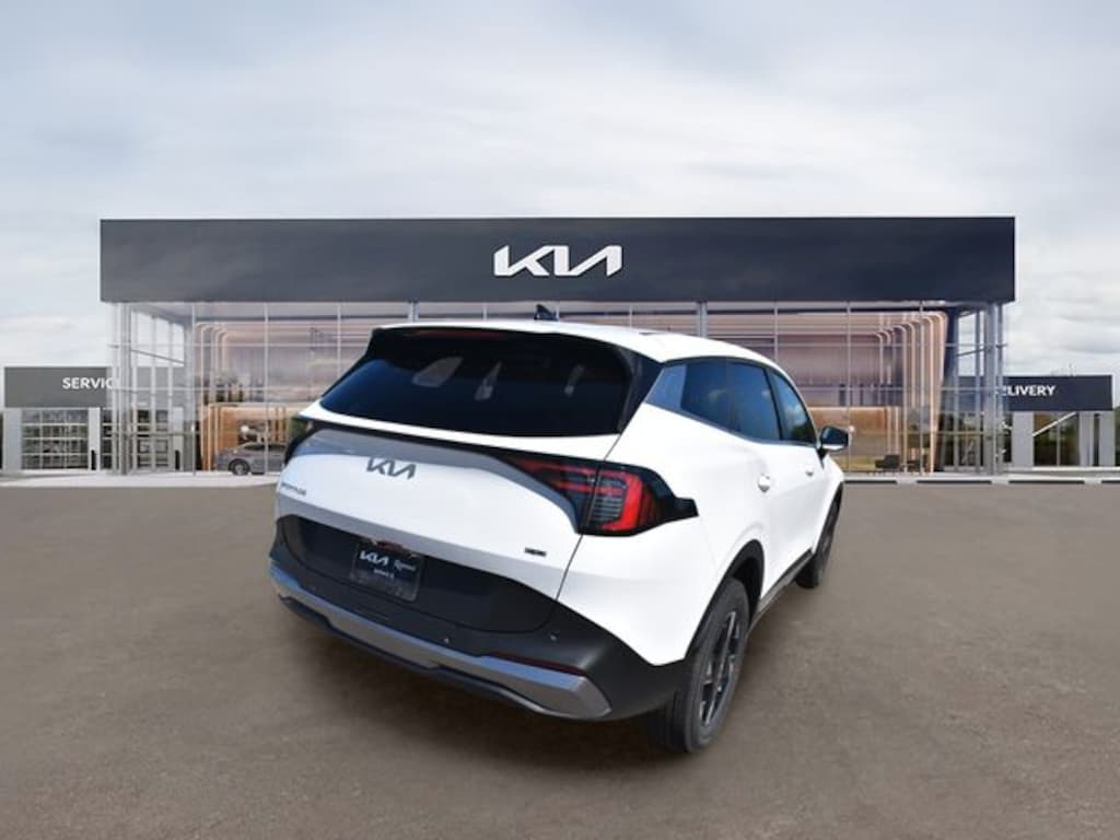 New 2026 Kia Sportage LX SUV