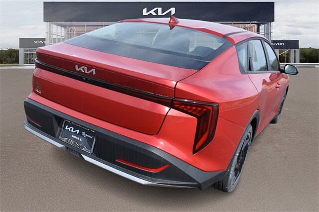 2025 Kia K4 EX photo 3