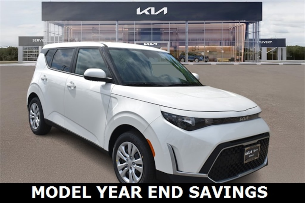 New 2025 Kia Soul LX Hatchback