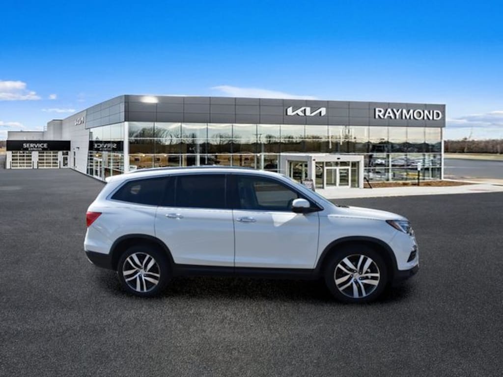Used 2018 Honda Pilot Elite SUV