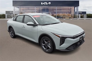 2025 Kia K4 LXS Sedan