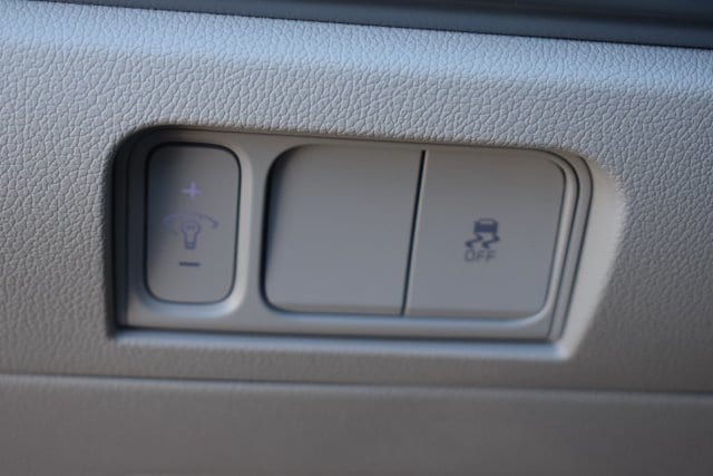 2026 Kia Sorento S - Photo 24
