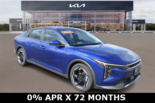2025 Kia K4 EX's photo