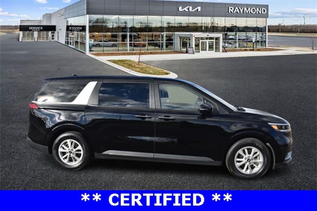 Certified 2023 Kia Carnival LX Minivan/Van