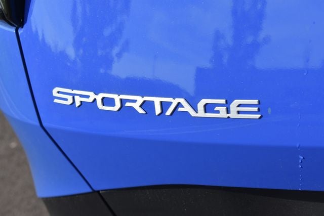 2026 Kia Sportage EX - Photo 16