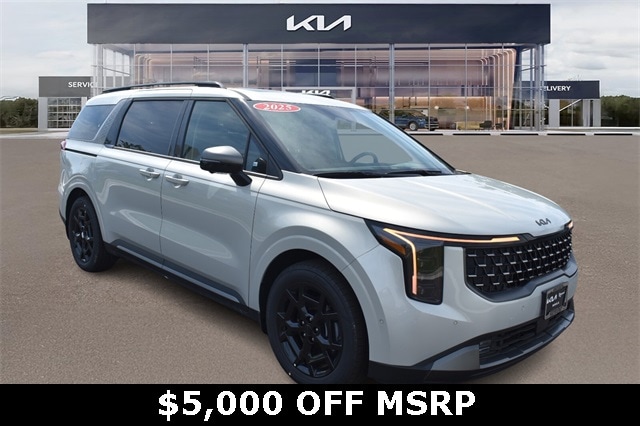 2025 Kia Carnival SX Prestige's photo