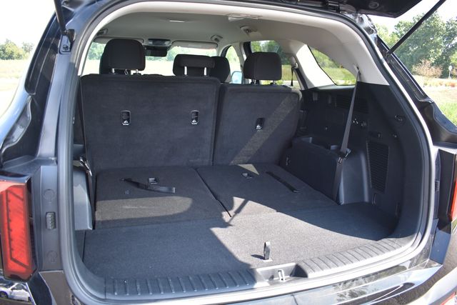 2025 Kia Sorento LX - Photo 16