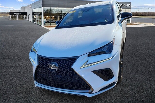 2020 Lexus NX 300 F SPORT photo 4