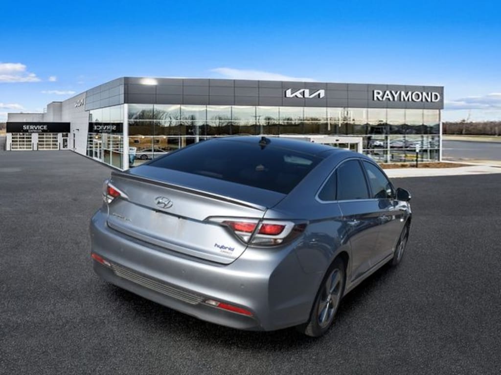 Used 2016 Hyundai Sonata Hybrid Limited Sedan