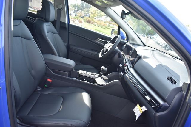 2026 Kia Sportage EX - Photo 13