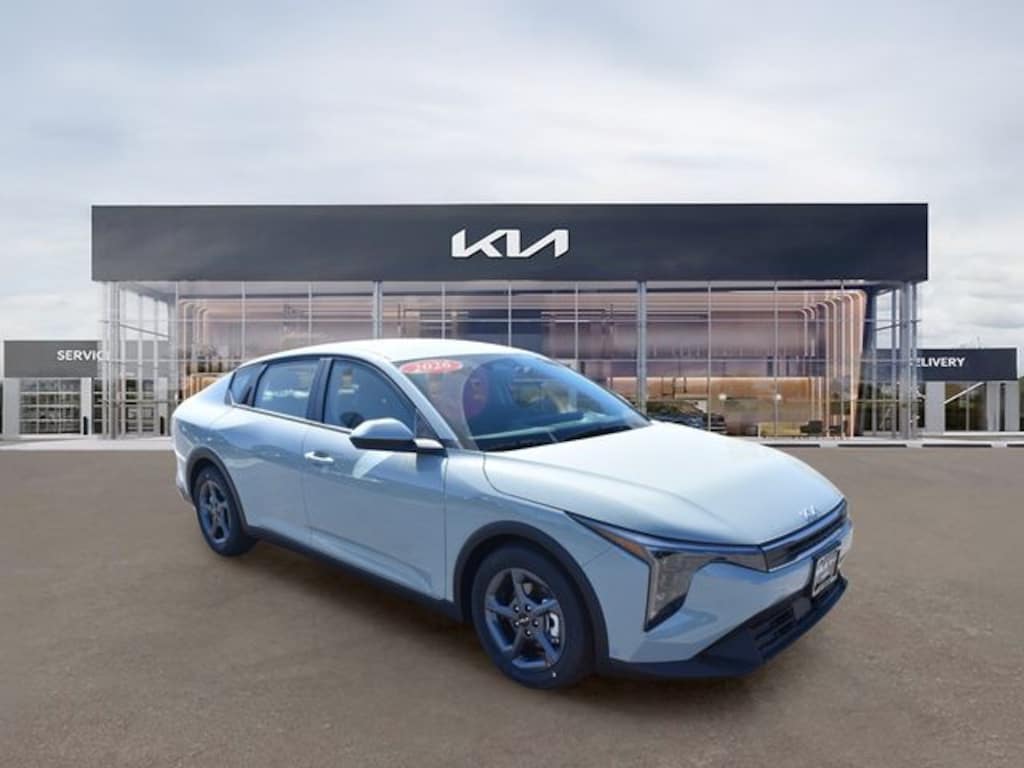 New 2026 Kia K4 LXS Sedan