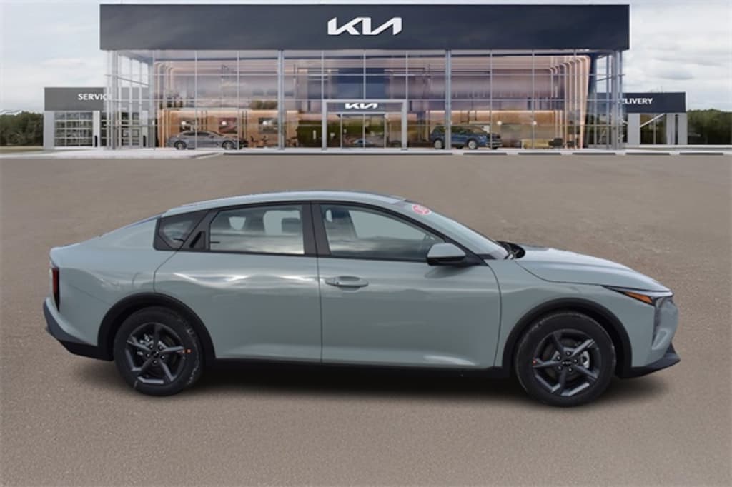 New 2025 Kia K4 LXS Sedan