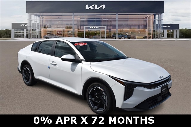 2025 Kia K4 EX's photo