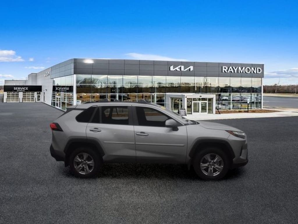 Used 2024 Toyota RAV4 XLE SUV