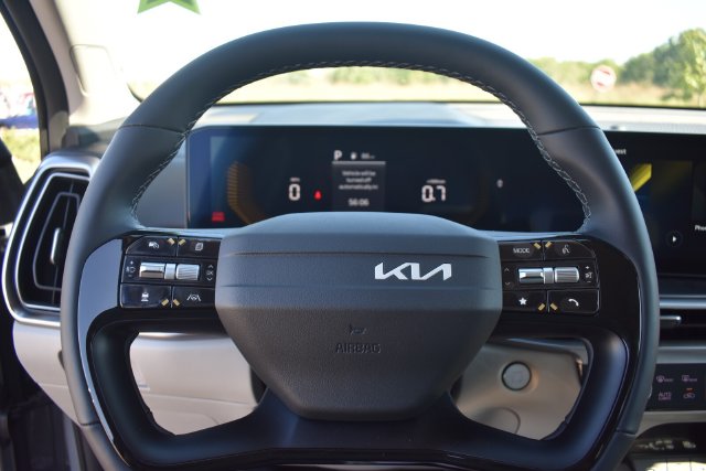 2026 Kia Sorento S - Photo 27