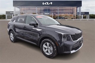 2026 Kia Sorento LX SUV