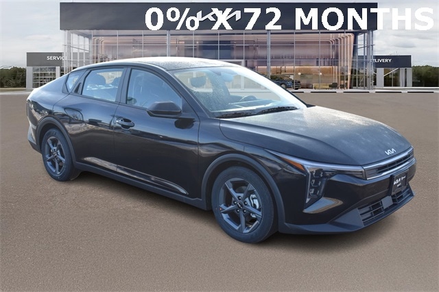 2025 Kia K4 LXS's photo