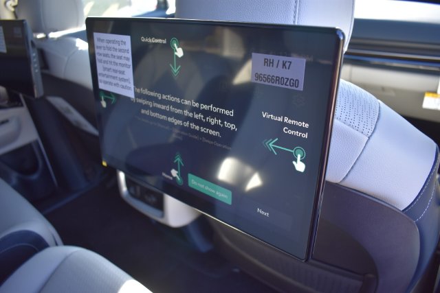2026 Kia Carnival SX Prestige - Photo 17