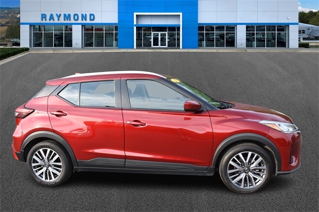 Used 2021 Nissan Kicks SV with VIN 3N1CP5CVXML490049 for sale in Antioch, IL