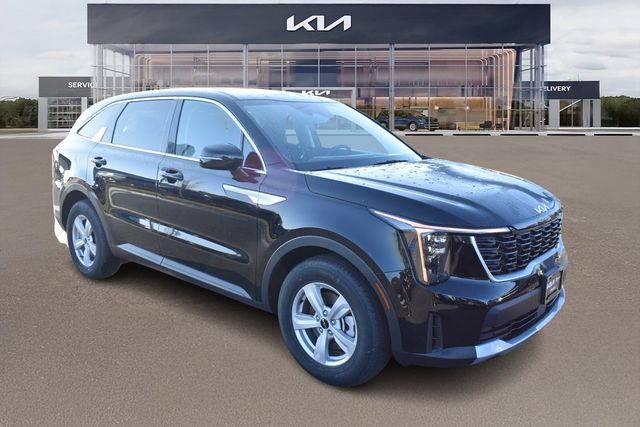 2026 Kia Sorento LX AT's photo