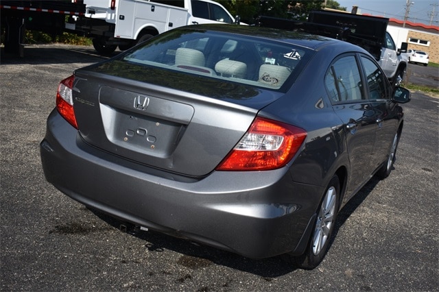 Used 2012 Honda Civic EX with VIN 19XFB2F85CE088665 for sale in Antioch, IL