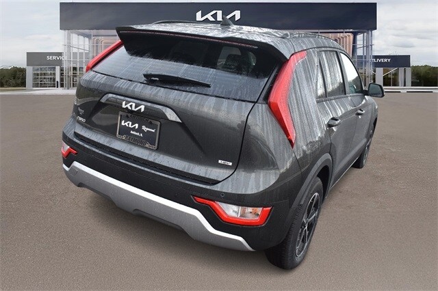 2026 Kia Niro EX photo 3