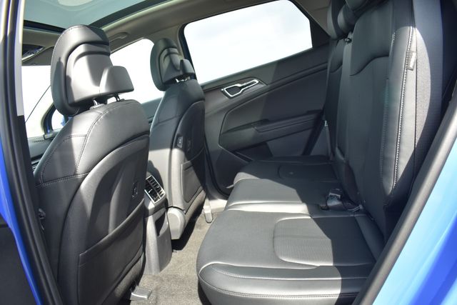 2026 Kia Sportage EX - Photo 19