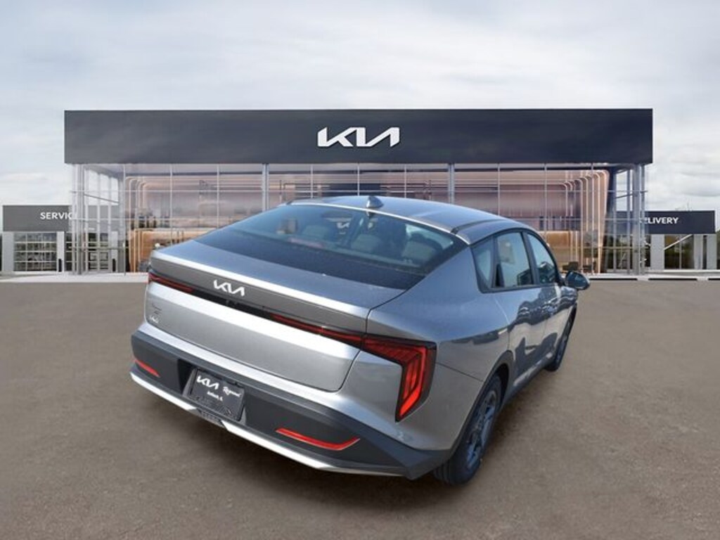 New 2026 Kia K4 LXS Sedan