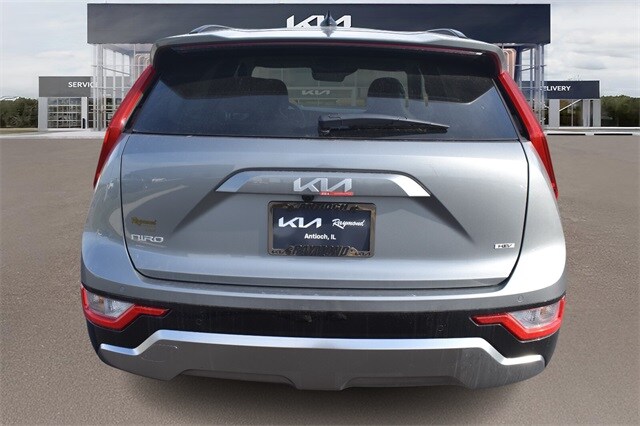 2025 Kia Niro EX Touring photo 4