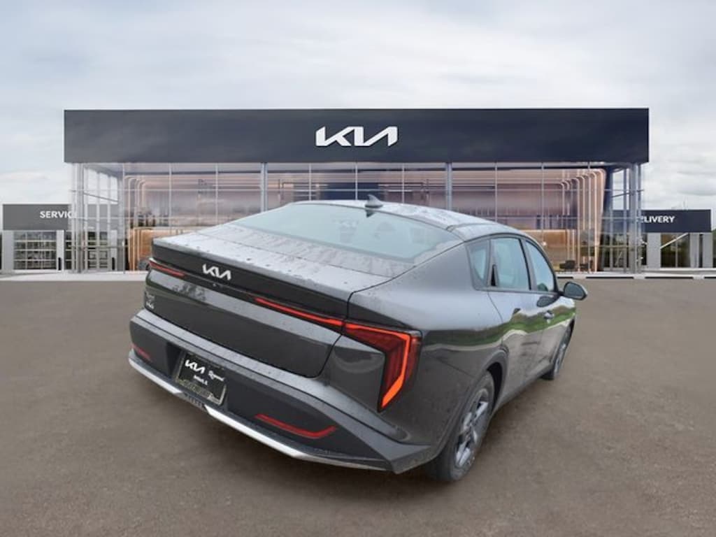 New 2026 Kia K4 LXS Sedan