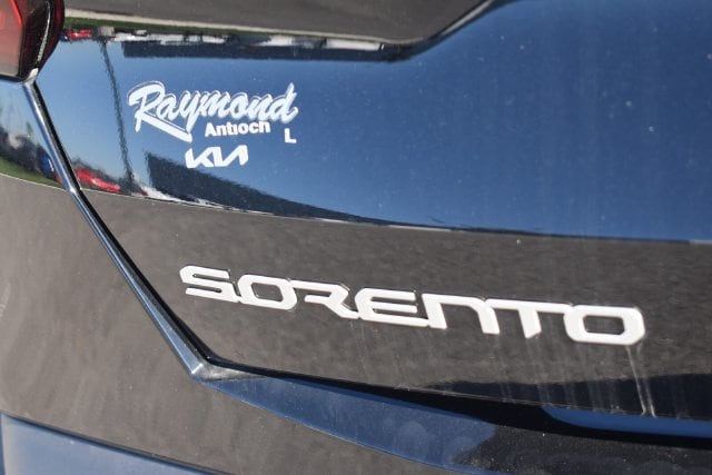 2026 Kia Sorento S - Photo 18