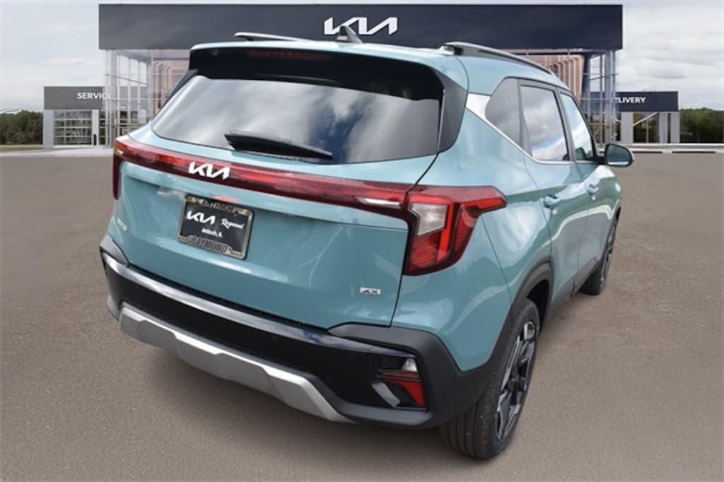 New 2026 Kia Seltos SX SUV
