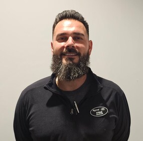 Staff member Steven Nedanovski from 0a4b2c7c9db7