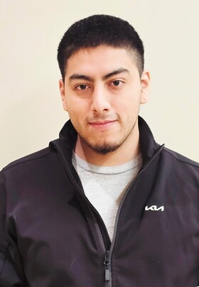 Staff member Angel Castanon from 0e2b6440014f