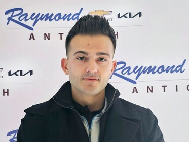 Staff member Angelo Passarelli from bc49e082e9a4