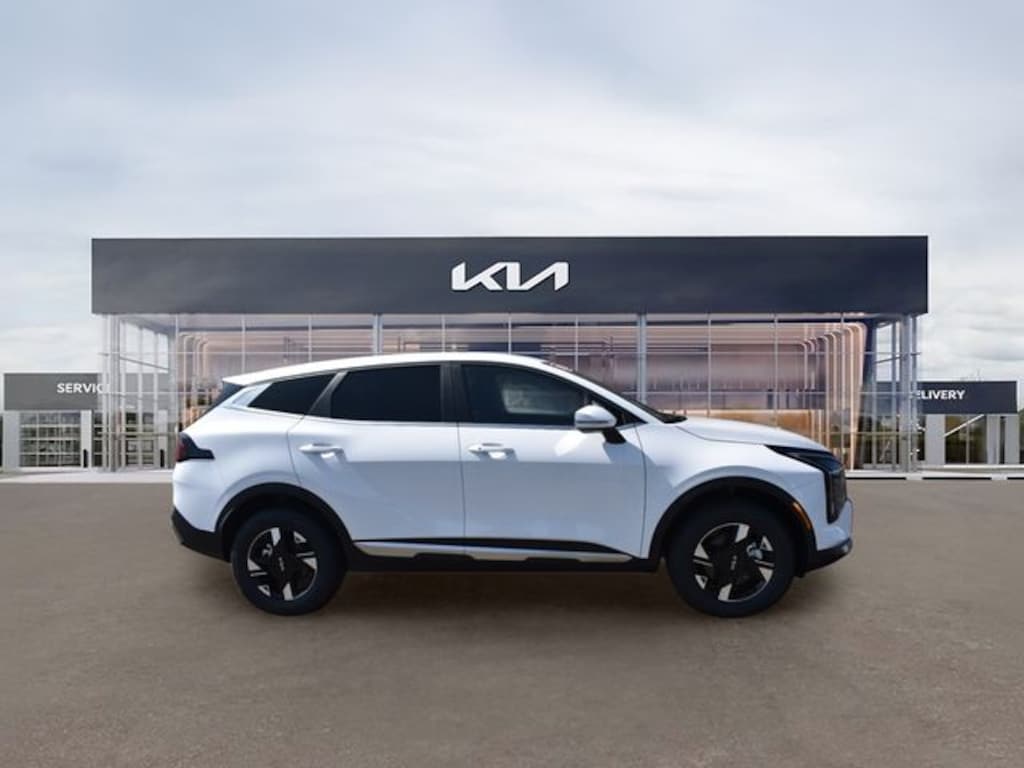 New 2026 Kia Sportage LX SUV