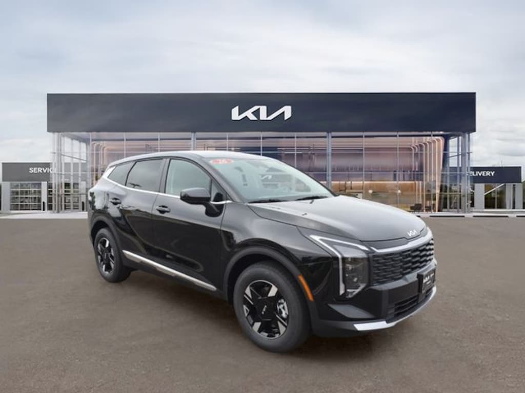 New 2026 Kia Sportage LX SUV
