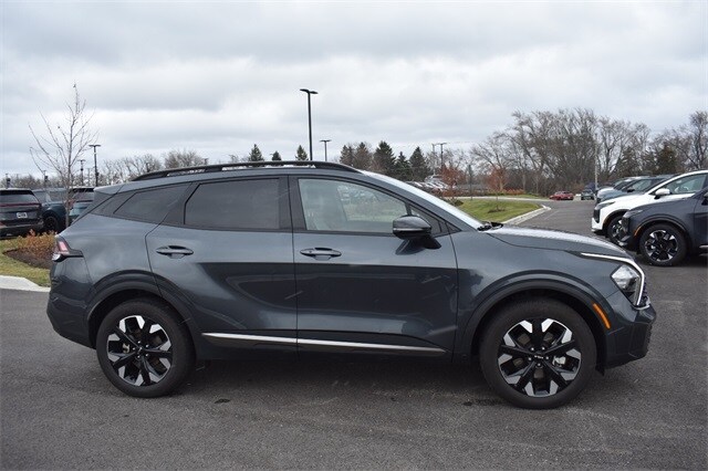 2023 Kia Sportage X-Line photo 2