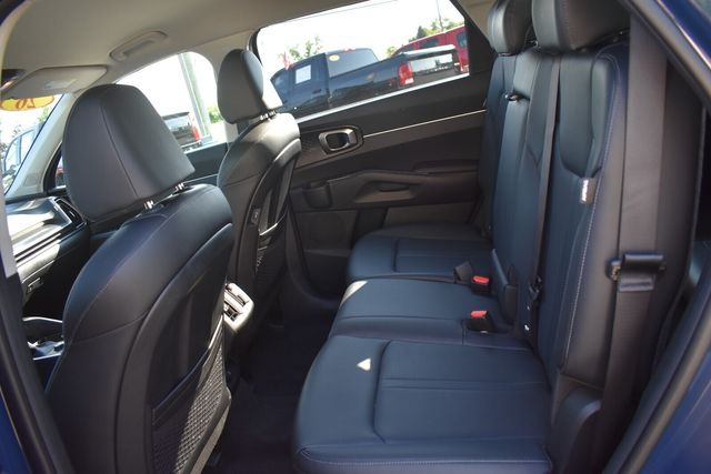 2026 Kia Sorento EX - Photo 21