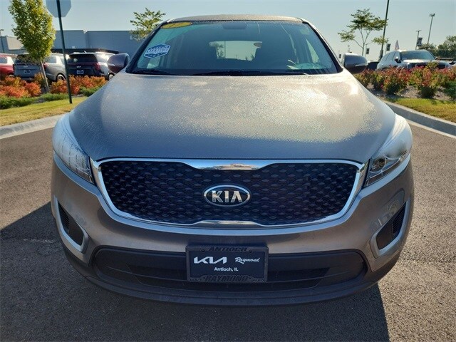 2017 Kia Sorento L photo 3