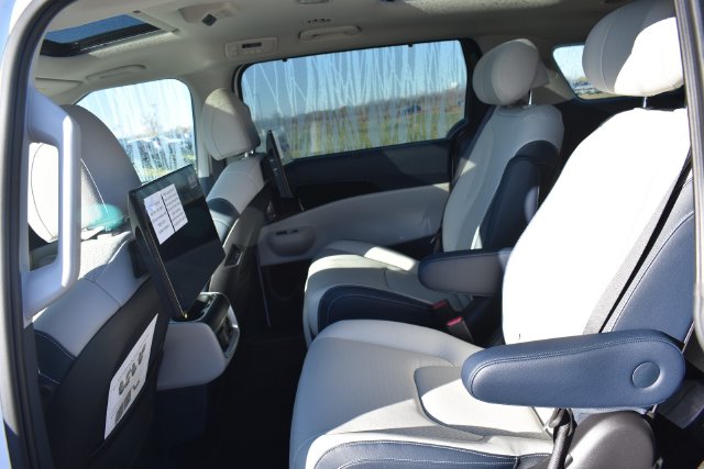 2026 Kia Carnival SX Prestige - Photo 22