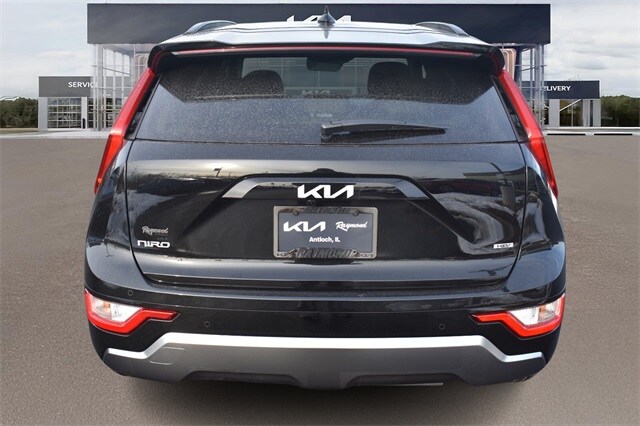 2025 Kia Niro EX Touring photo 4