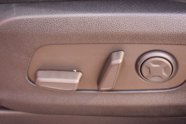 2026 Kia Carnival EX - Photo 27