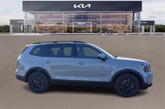 2025 Kia Telluride EX X-Pro photo 2