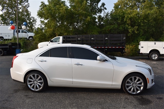 Used 2018 Cadillac ATS Sedan Luxury with VIN 1G6AF5SX6J0139855 for sale in Antioch, IL