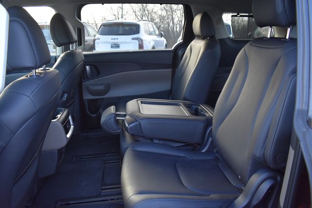 2026 Kia Carnival EX - Photo 21