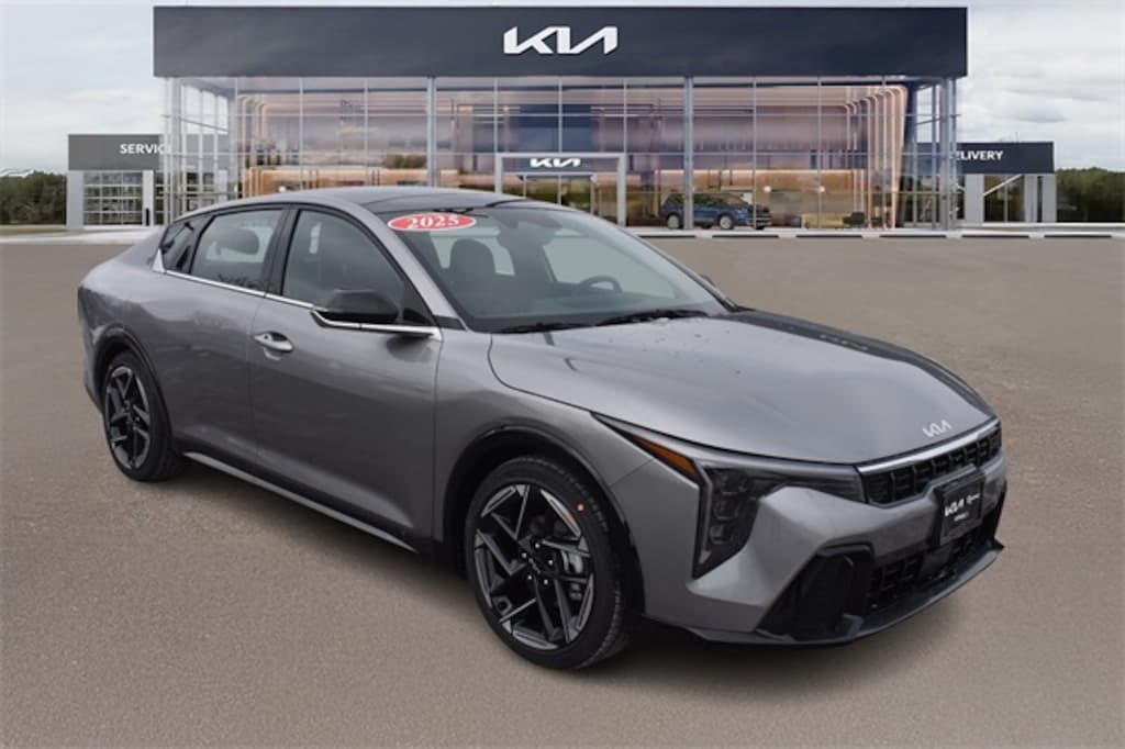 New 2025 Kia K4 GT-Line Sedan